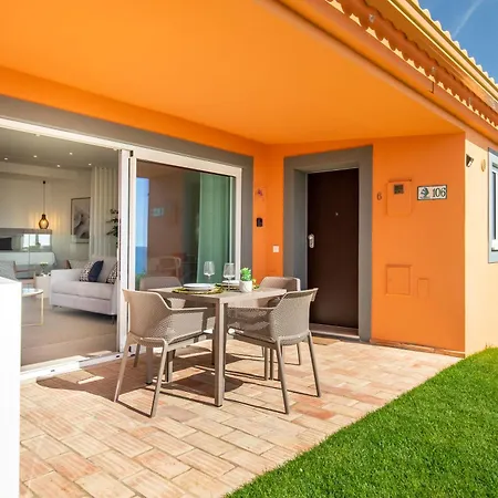 The Oceanfront Vr106 Apartamento
