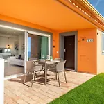 The Oceanfront Vr106 Appartement