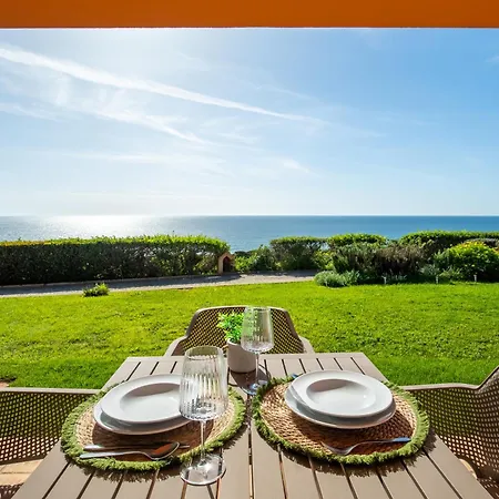 The Oceanfront Vr106 *