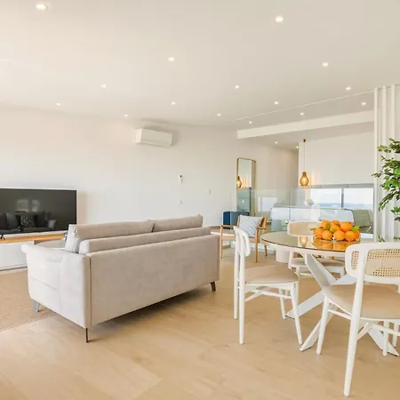 Apartment The Oceanfront Vr106