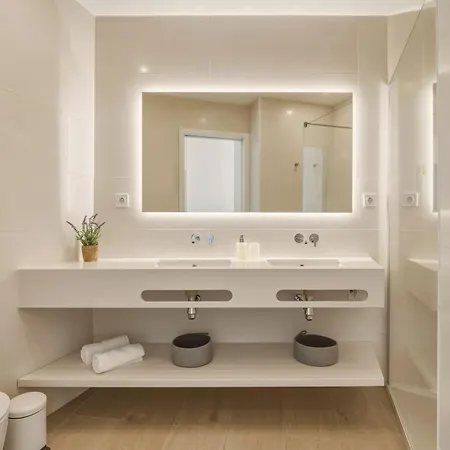 The Oceanfront Vr106 Luz