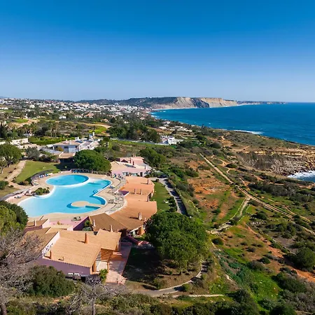 The Oceanfront Vr106 Apartament Praia Da Luz